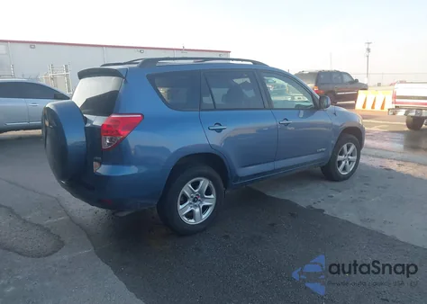 2006 Toyota Rav4 Limited z USA, uszkodzony, nr VIN JTMBD31V066004094